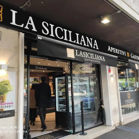 Ziani Vatican Boutique-2